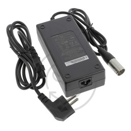 CHARGEUR 42V